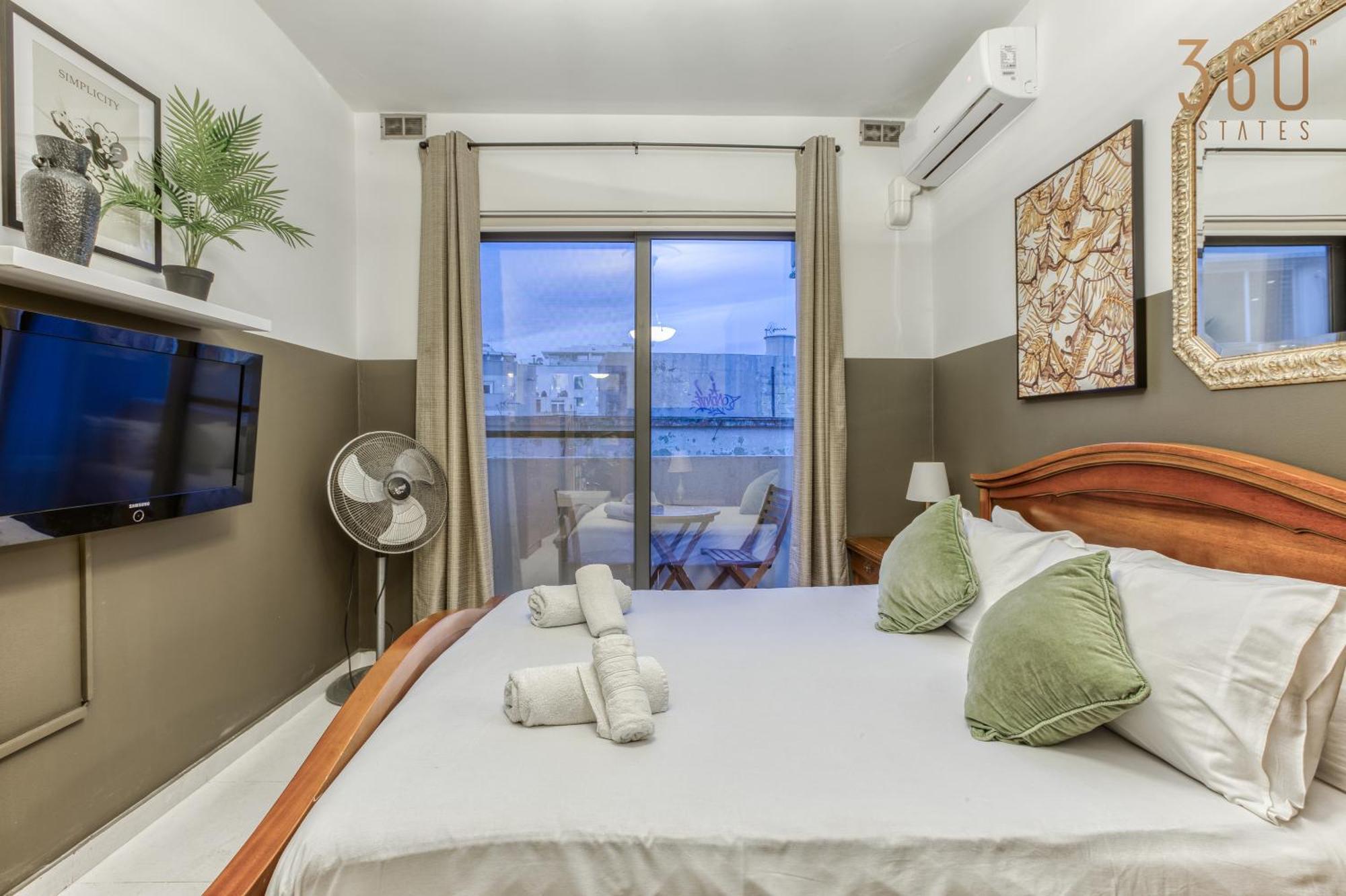 A Comfortable Apartment In The Heart Of Paceville Bt 360 Estates San Ġiljan Exterior foto