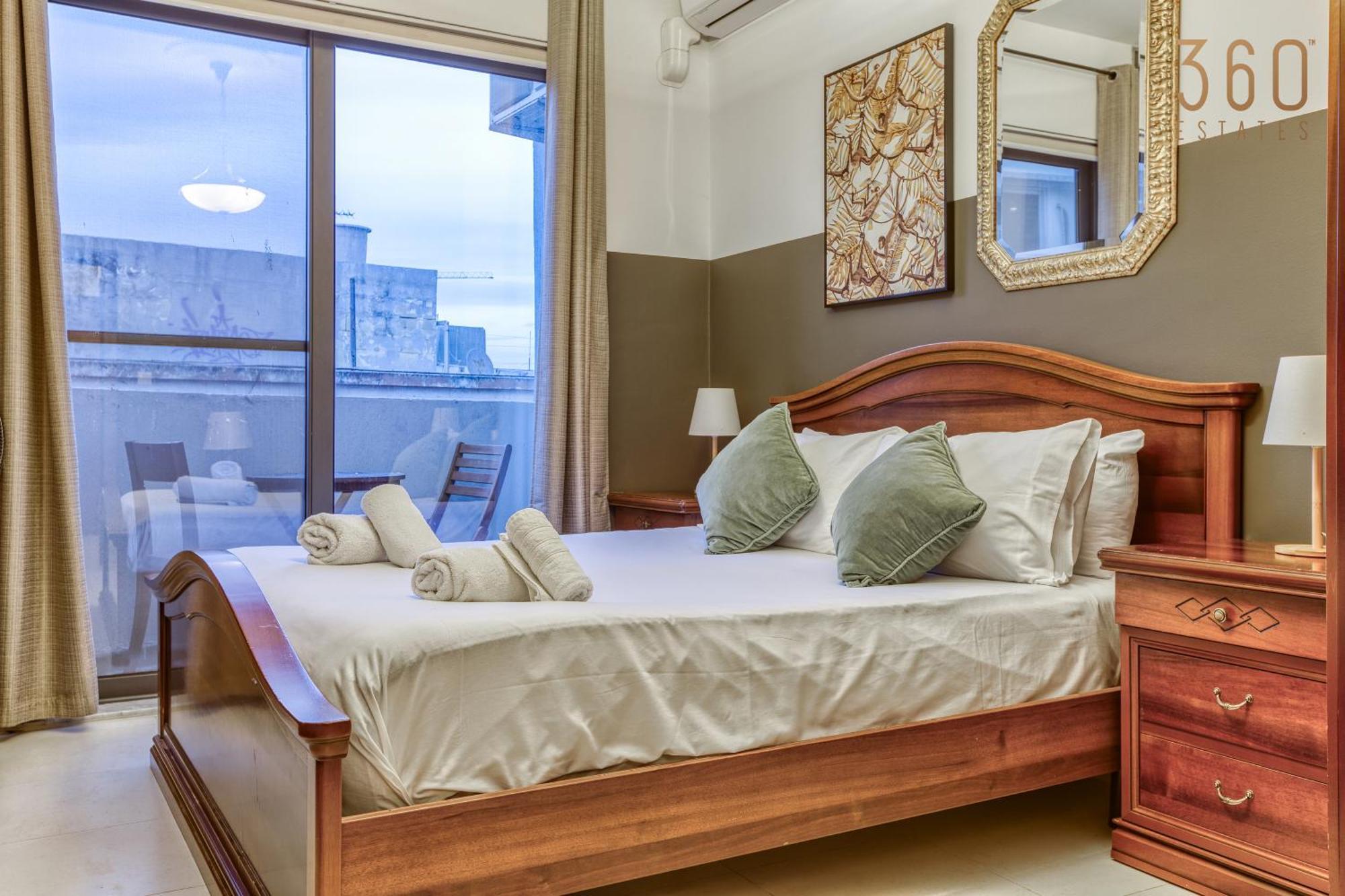 A Comfortable Apartment In The Heart Of Paceville Bt 360 Estates San Ġiljan Exterior foto